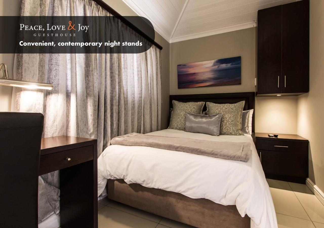 Peace Love And Joy Self Catering Units พอร์ตเอลิซาเบธ ภายนอก รูปภาพ