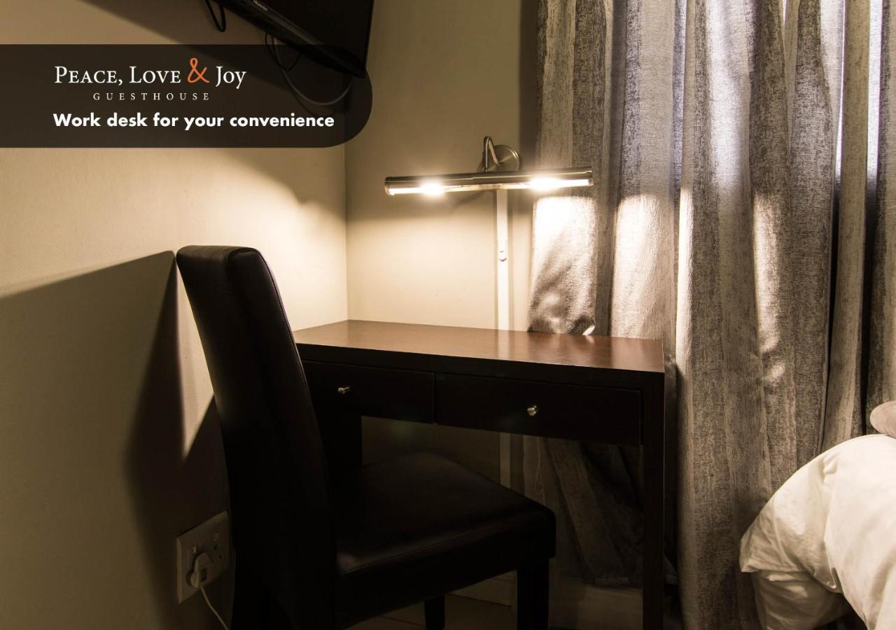 Peace Love And Joy Self Catering Units พอร์ตเอลิซาเบธ ภายนอก รูปภาพ