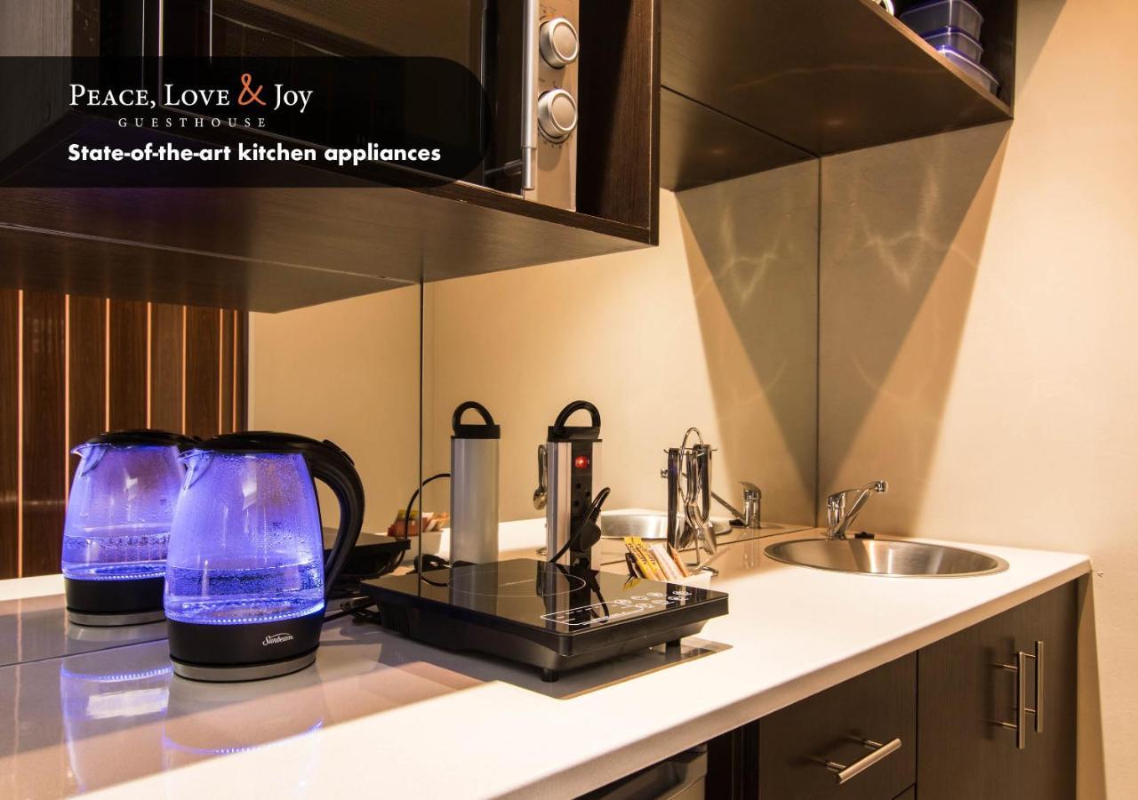 Peace Love And Joy Self Catering Units พอร์ตเอลิซาเบธ ภายนอก รูปภาพ