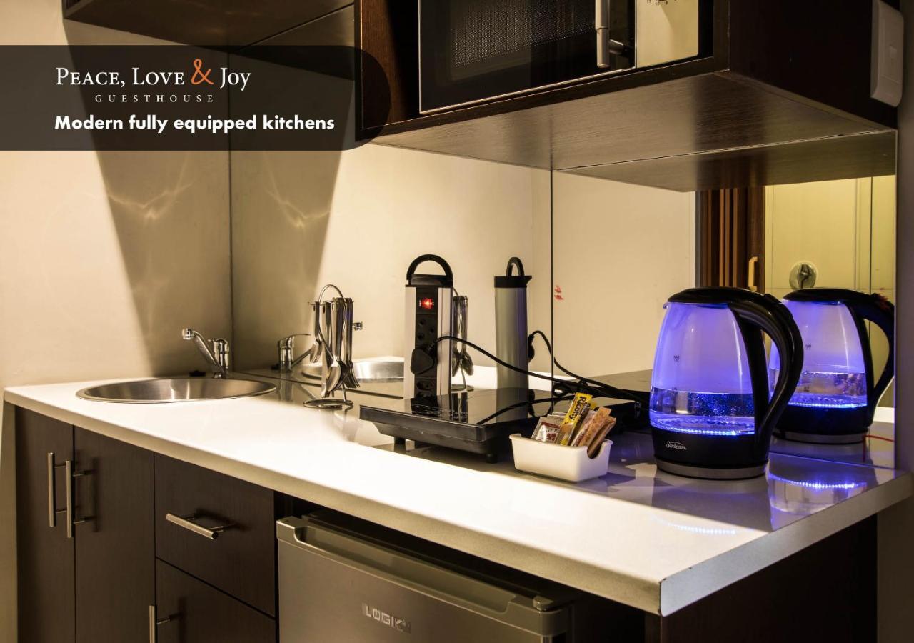 Peace Love And Joy Self Catering Units พอร์ตเอลิซาเบธ ภายนอก รูปภาพ
